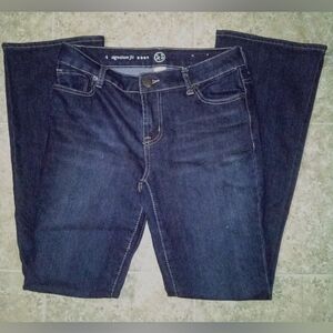 W62 Women's Size 4 Signature Boot Cut Dark Blue Denim Jeans